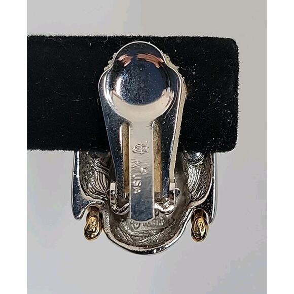 Vintage T*J High-End Renaissance Revival Design Clip-on Earrings Gold/Silvertone - Picture 7 of 15